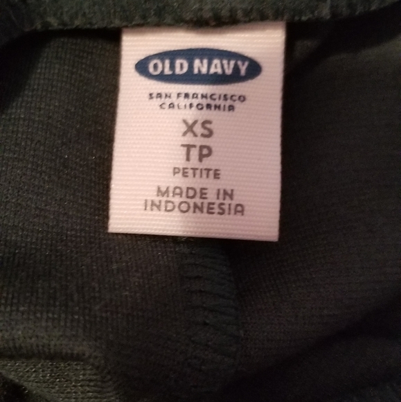 Old Navy Flaired Mini Skirt - Picture 4 of 4